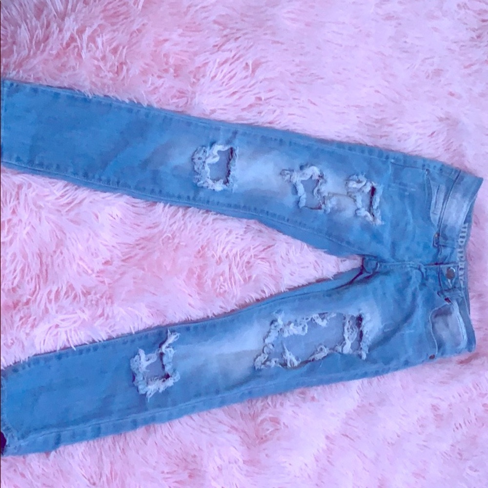 I’m selling skinny jeans for girls for 14$